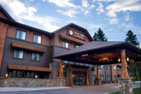 Гостиница Cedar Creek Lodge & Conference Center  Колумбия Фолс